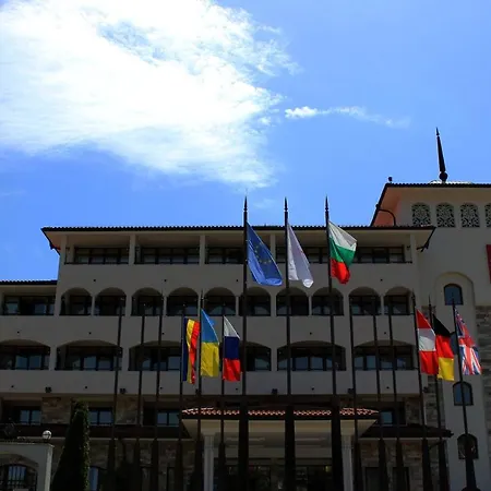 Helena Park منتجع ساني بيتش