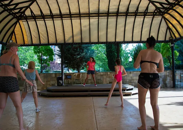 Helena Park 5* Napospart