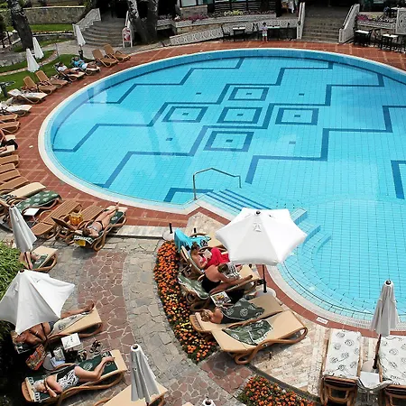 Helena Park منتجع 5*