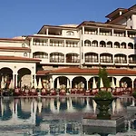 Resort Helena Park 5*