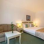 Helena Park Resort 5*