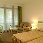 Resort Helena Park 5*