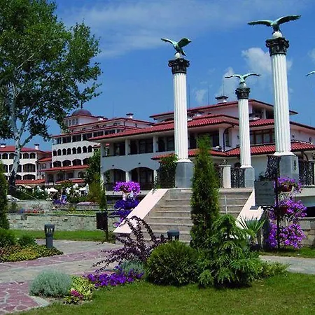 Helena Park 5*