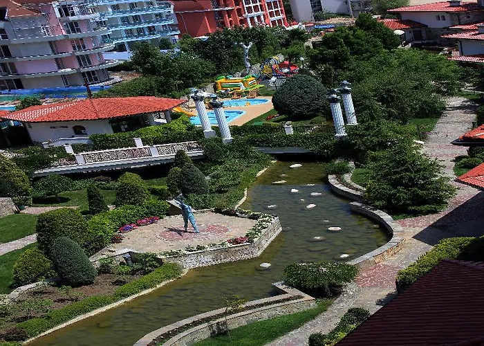 Ośrodek wypoczynkowy Helena Park 5*